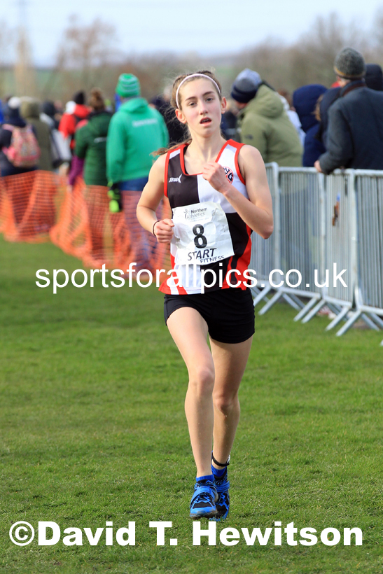 Girls under-15s 2022 Northern Cross Country Champs., Pontefract. Photo: David T. Hewitson/Sports for All Pics